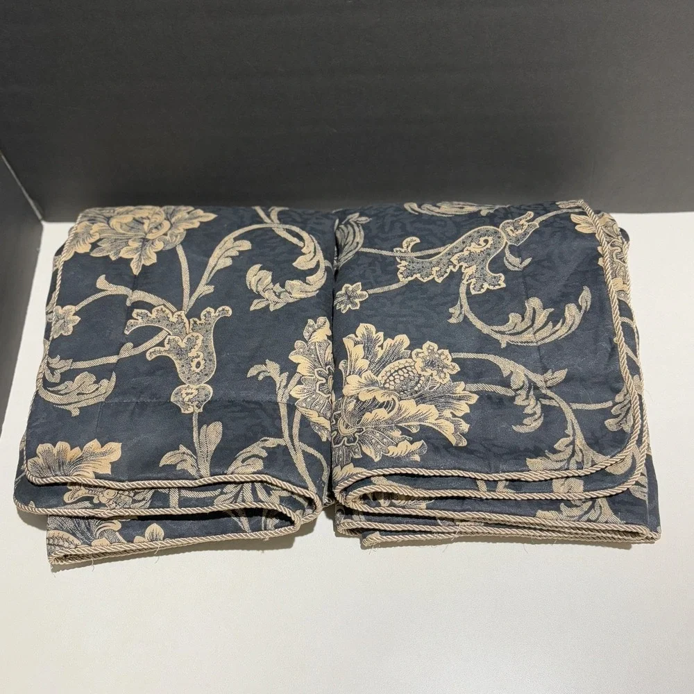 2 VTG Croscill Damask Jacquard STD. Pillow SHAMS 25 X 20 Rope detail Flanged USA